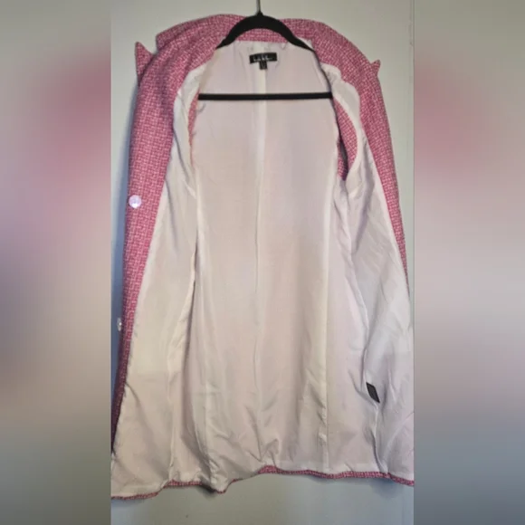 Nicole Miller Pink and White Patterned Garment (2b) - Picture 5 of 11
